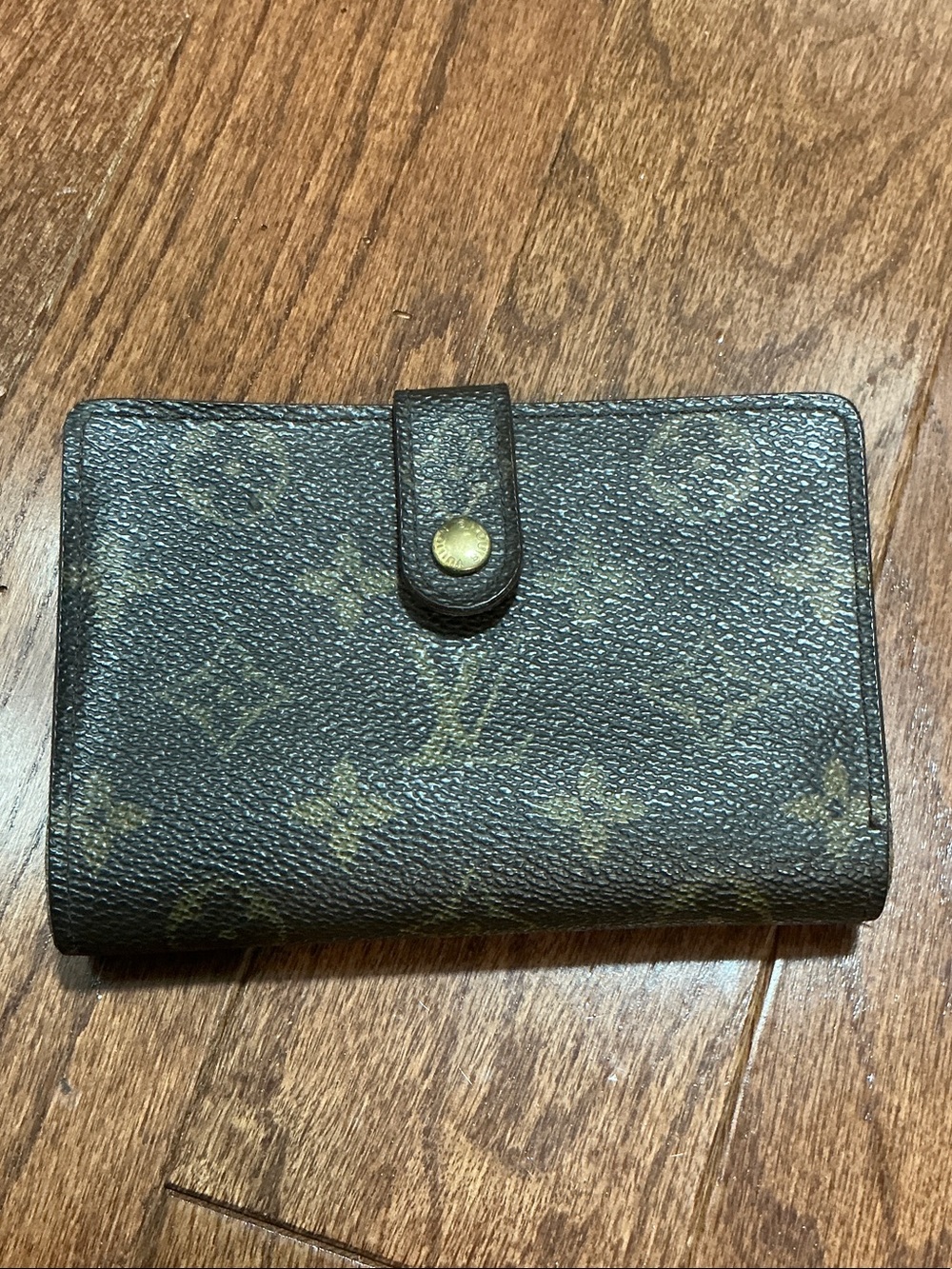 Louis Vuitton Monogram Snap Wallet - Brown